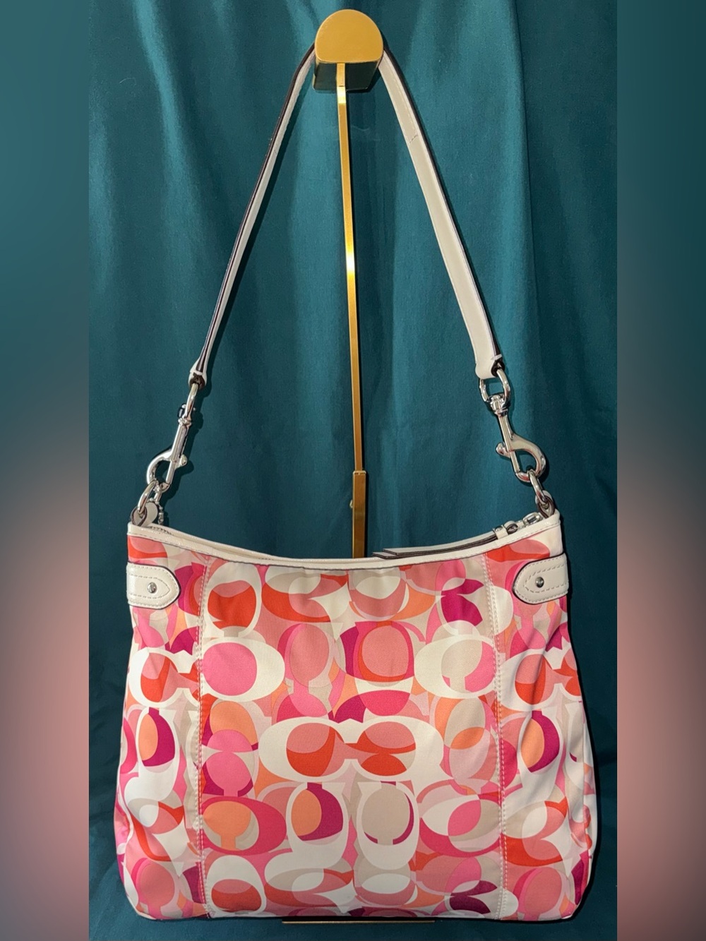 Coach Daisy Kaleidoscope Emma Shoulder Bag/Tote F23957 - Picture 2 of 14